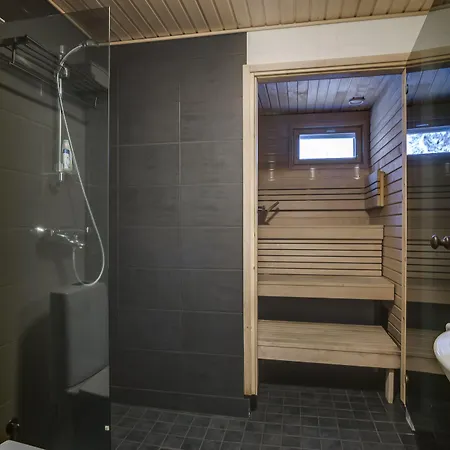 Rukankarhu Semesterbostad